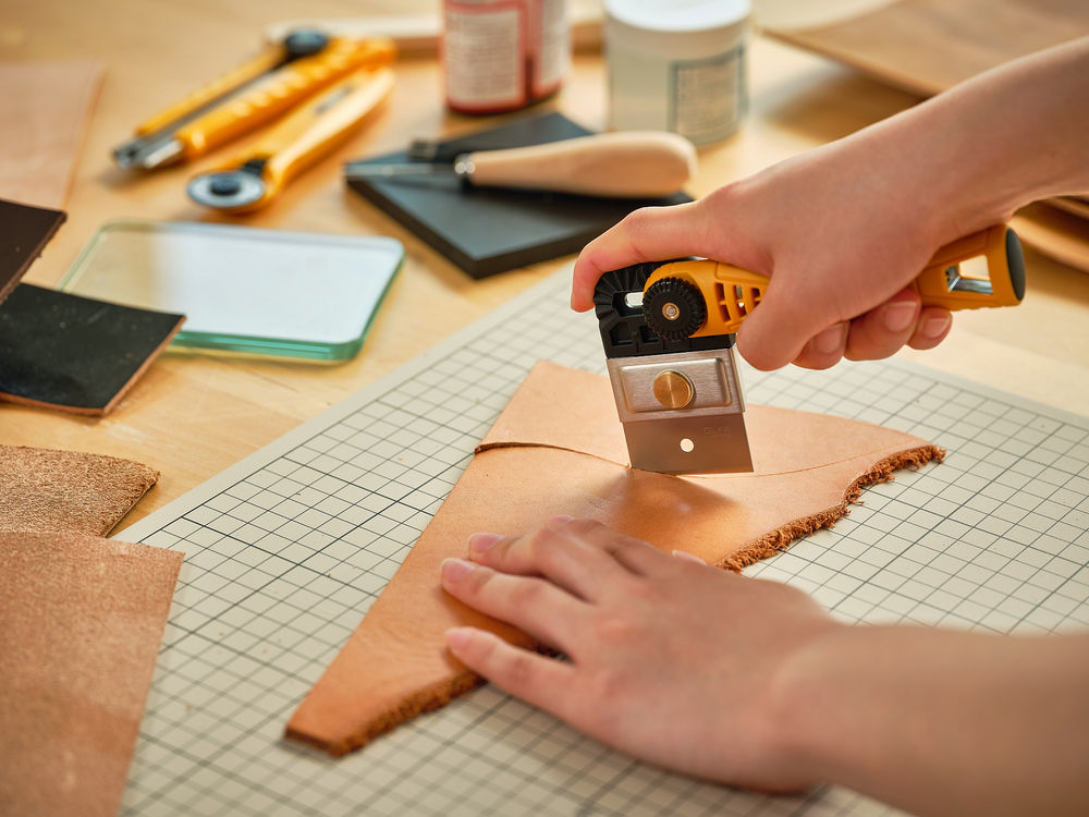 Нож-скребок для реза кожи Hobby Craft Models OLFA OL-BTC-1/DX