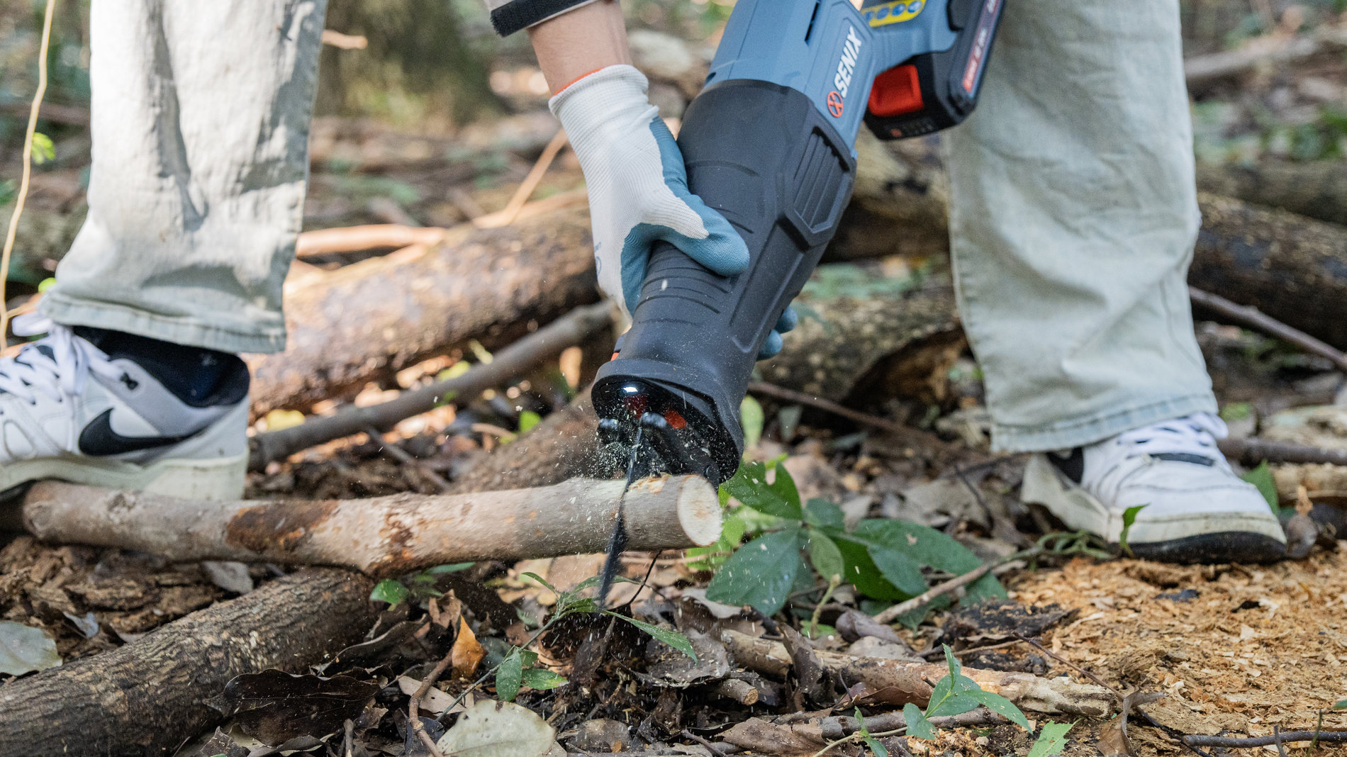 Сабельная пила, бесщ.мотор, без АКБ и ЗУ X2 20В