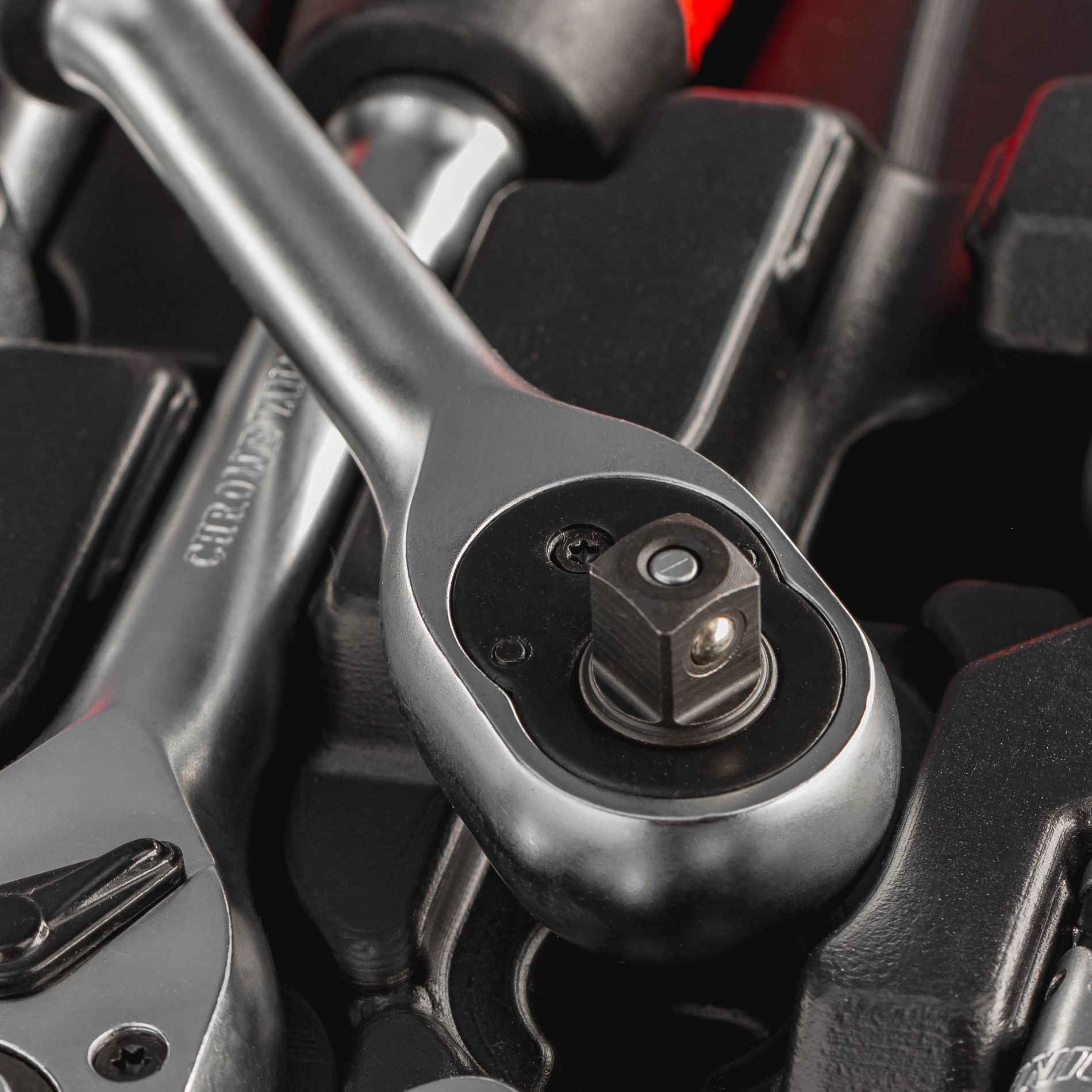 Набор ручных инструментов TECHNIC 72 предмета 1/2, 1/4 RUNTEC RT-HT72T