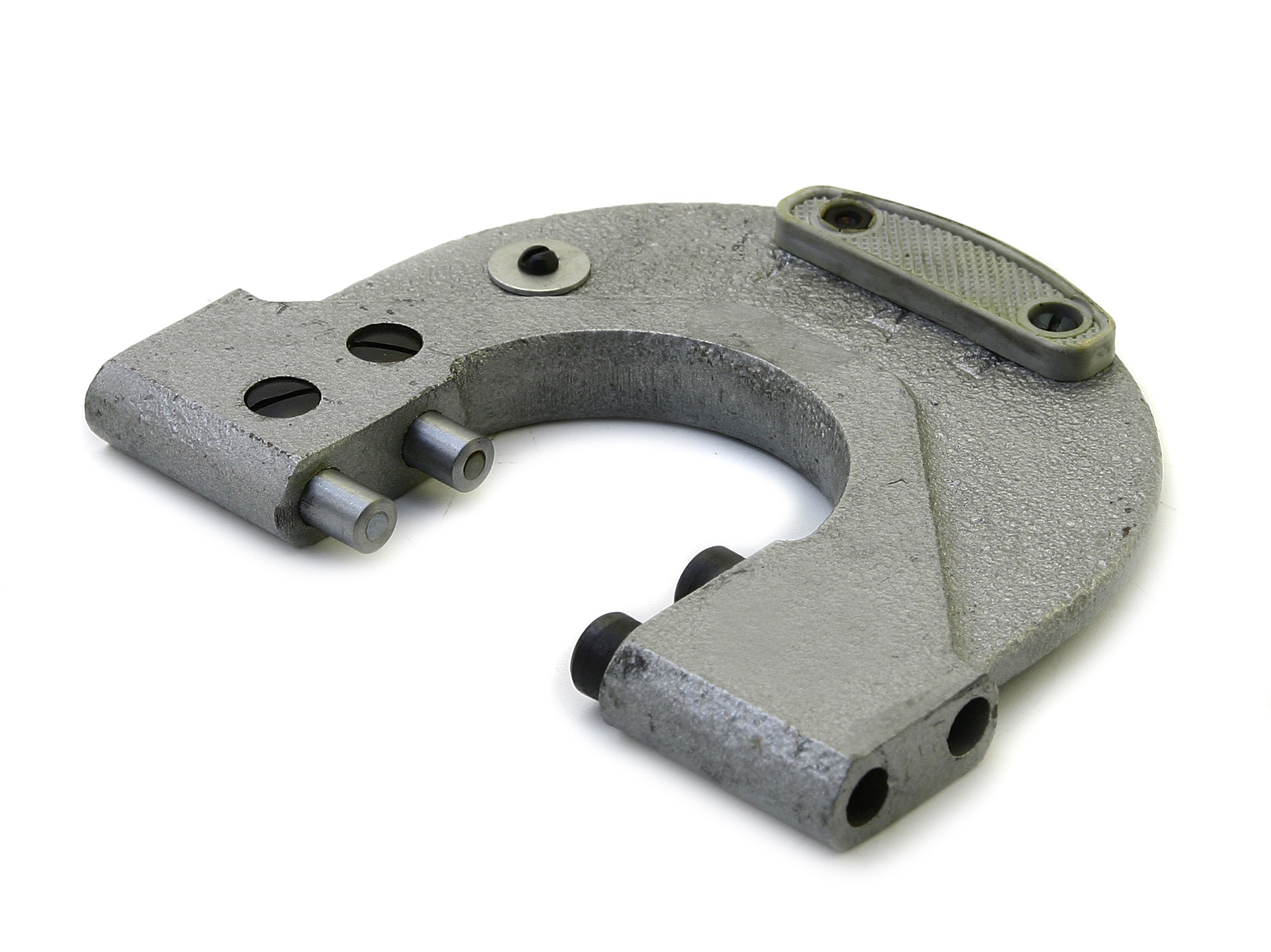 Скоба регулируемая 70-80