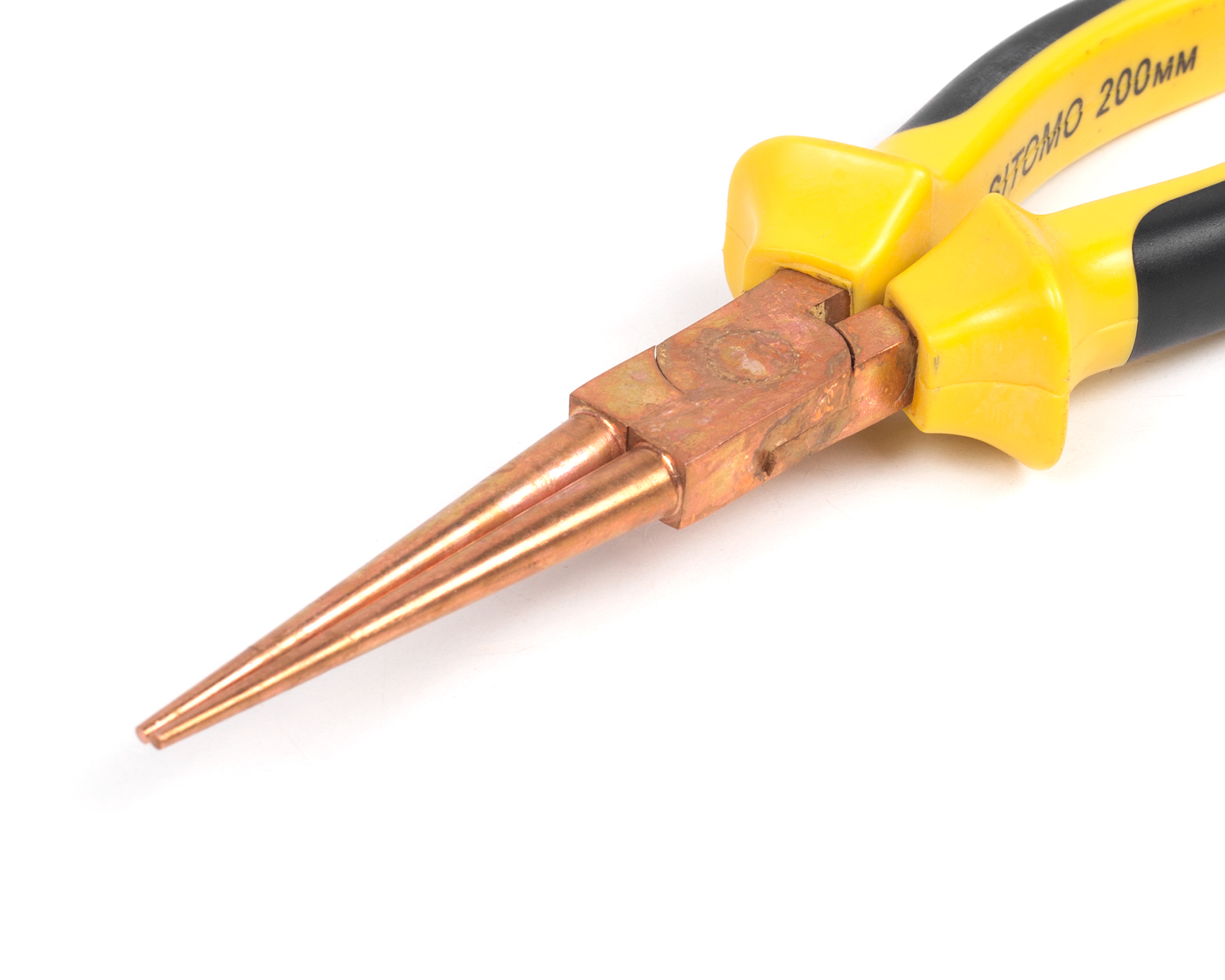 Круглогубцы 200 омедненные