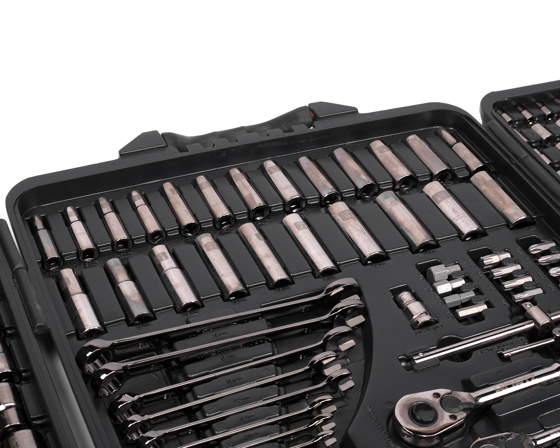 Набор автомеханика универсальный №1 (210 предметов) HORTZ